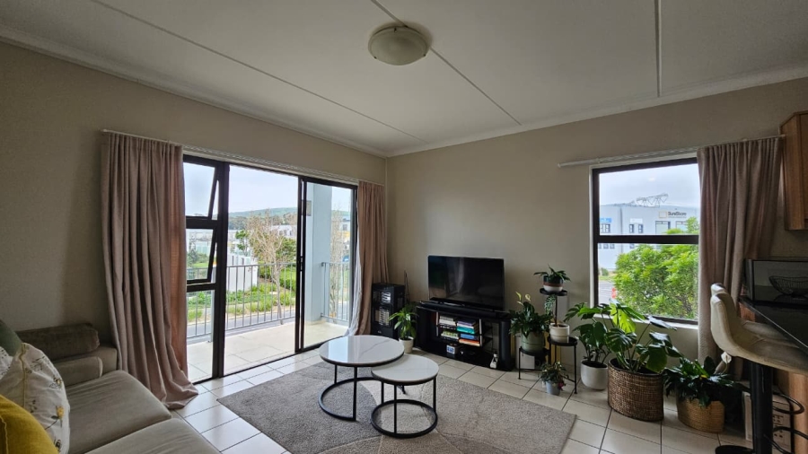 To Let 2 Bedroom Property for Rent in Burgundy Estate Western Cape